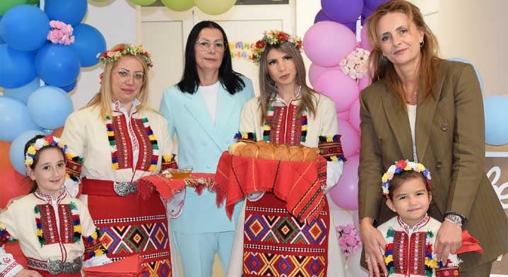 Пъстра изложба с детски апликации ще радва жителите на Сандански