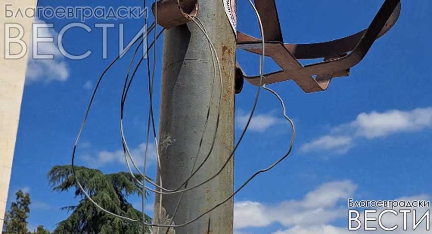 Община Благоевград с нова „гениална“ арт инсталация „Тел“