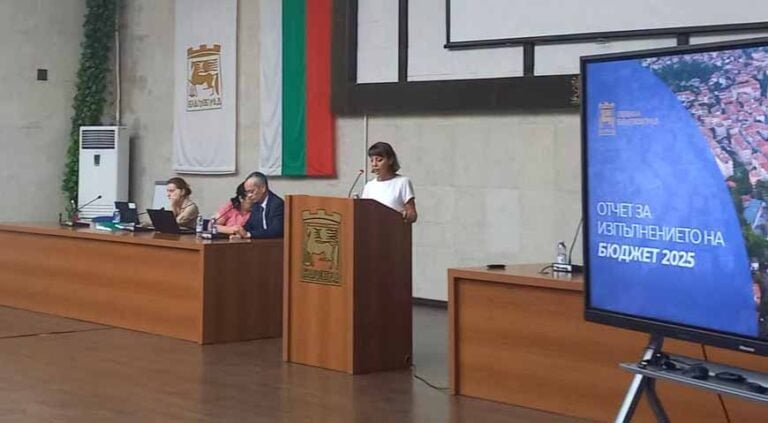 Гражданите вече нямат доверие на кмета Байкушев, защото обещанията му не се реализират, а изпълнението на проектите е далеч от очакванията